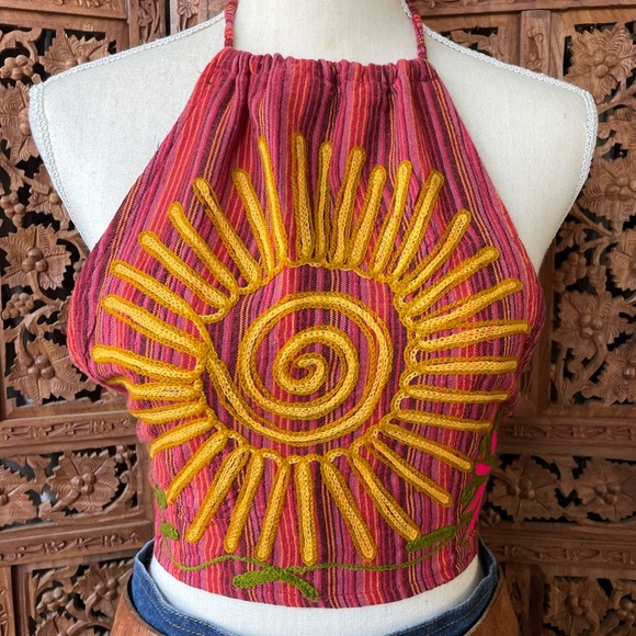 Vintage Coachella Embroidered Striped Red Halter Crop Top Sun & Floral Motif - Picture 3 of 9